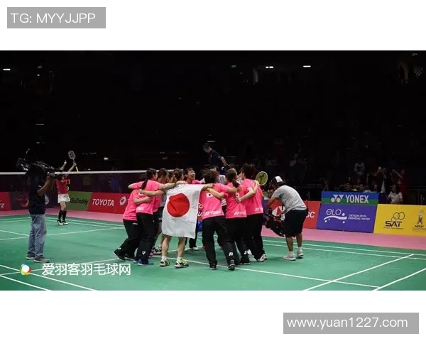 广州羽毛球队包夹战术解析与实战应用探讨